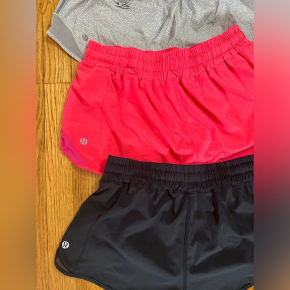 Lululemon bundle lot of 3 shorts all small SAME DAY SHIP - Picture 4 of 4